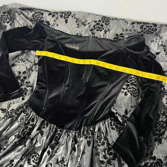 Vtg Scott McClintock Black Velvet Off Shoulder Floral Dress Gothic Dark Romance - Picture 12 of 14